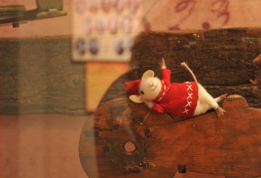 Features_VictoriaStarbuck_Mousehunt5_SusanWebster