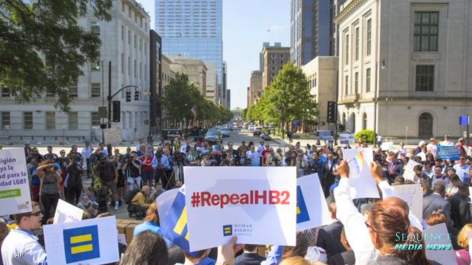 4.23.17_News_Travelbans_Wikimedia