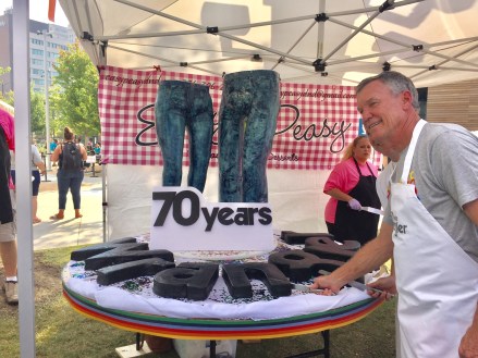 9.27.17_Features_Janelle Crubaugh_Jeansboro_Janelle Crubaugh2