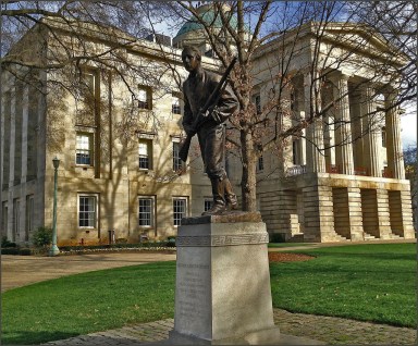 News_Sarah Purnell_Confederate statues_flickr