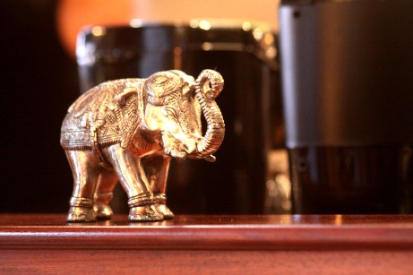 Opinions_11-15_Walker_Elephant statue_Gage Skidmore_flickr