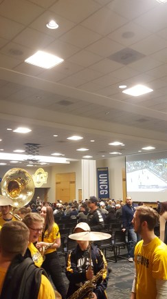 3.15.18_Features_Shira Snyder_basketball_Shira Snyder