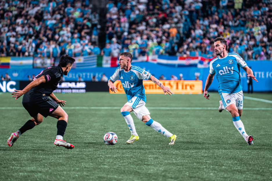 Charlotte FC Destroys New York Red Bulls 